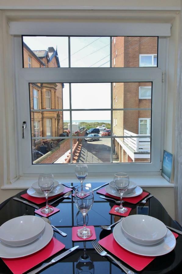 The Coach House Apartment Lytham St Annes Kültér fotó